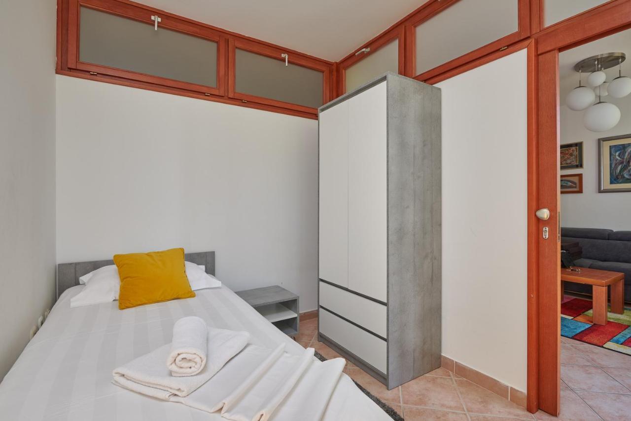 Family Apartment Dubrovnik - Private Jacuzzi Terrace, Private Parking المظهر الخارجي الصورة
