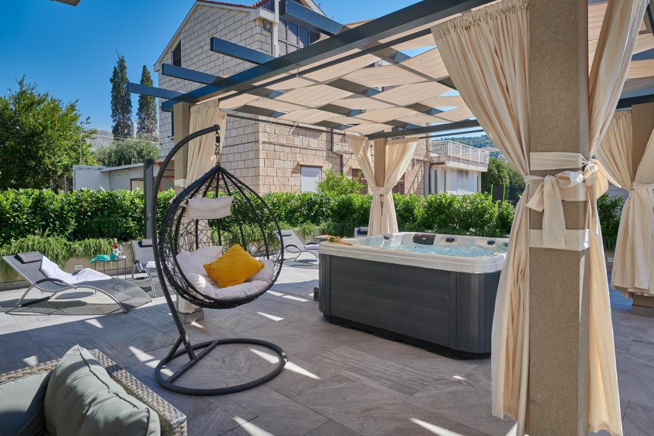 Family Apartment Dubrovnik - Private Jacuzzi Terrace, Private Parking المظهر الخارجي الصورة