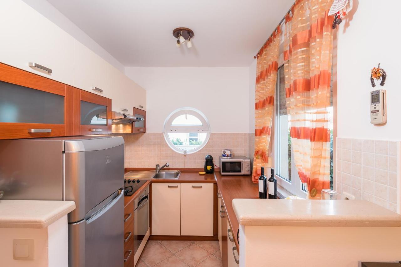 Family Apartment Dubrovnik - Private Jacuzzi Terrace, Private Parking المظهر الخارجي الصورة